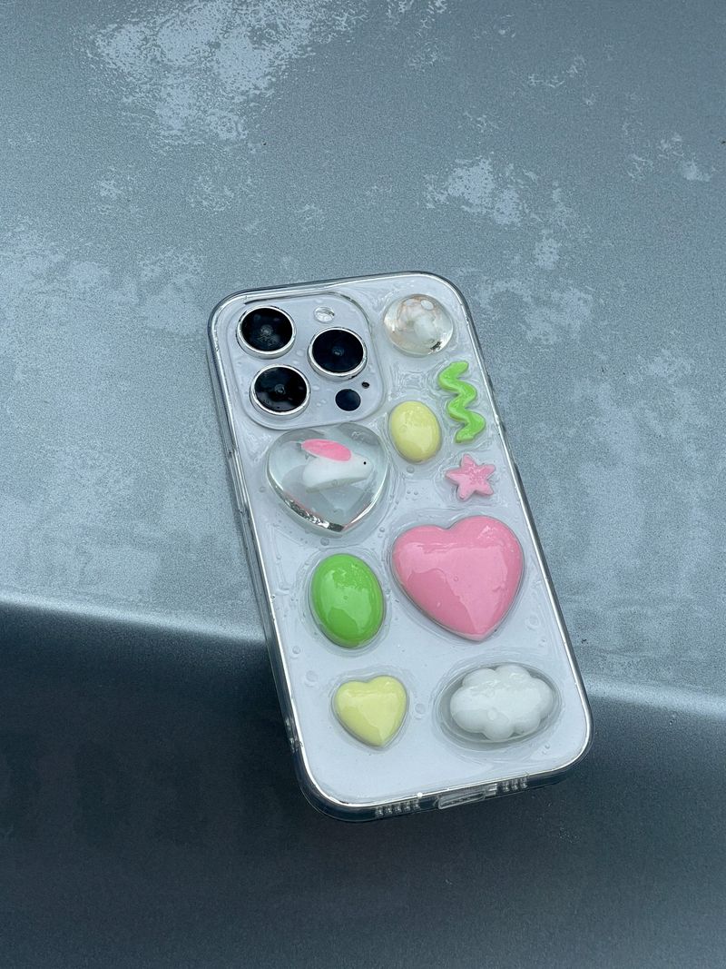 [made] Rabbit Village Phone Case