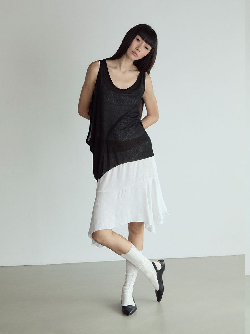 Layered Sleeveless Top_Black