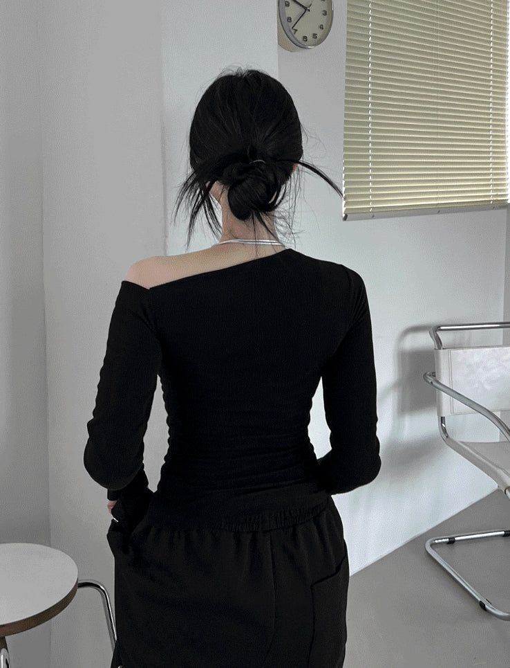 Bichovi one-shoulder brushed t-shirt