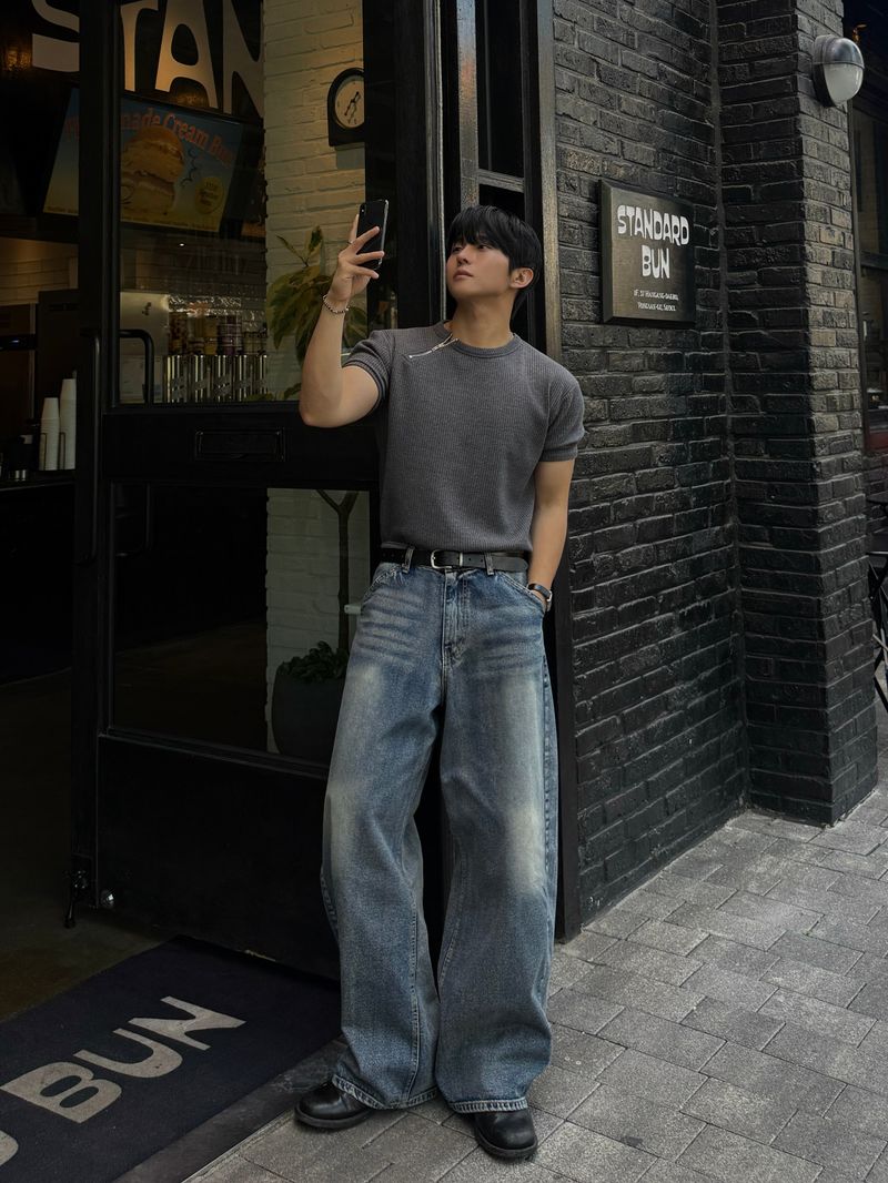 Lead waffle zipper short sleeve tee