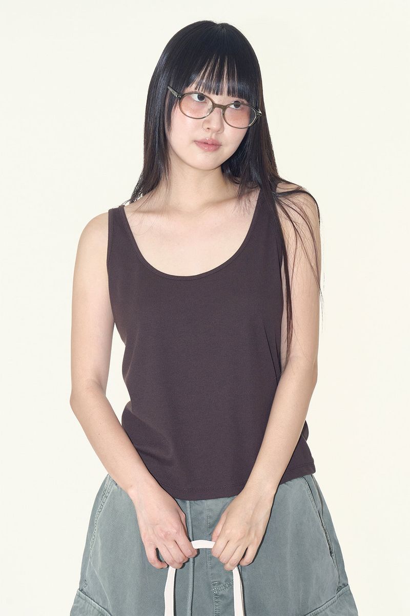 Raucohouse（ラウコハウス）の「Soriel ribbed U-neck sleeveless（Tops）」
