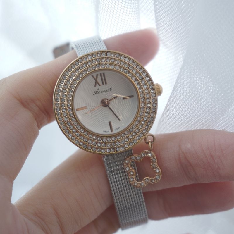 Clover Cham Watch