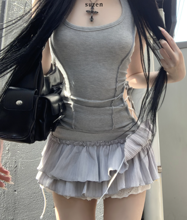 suzen（スゼン）の「Hens Corset Halter Top (3color)（Tops）」