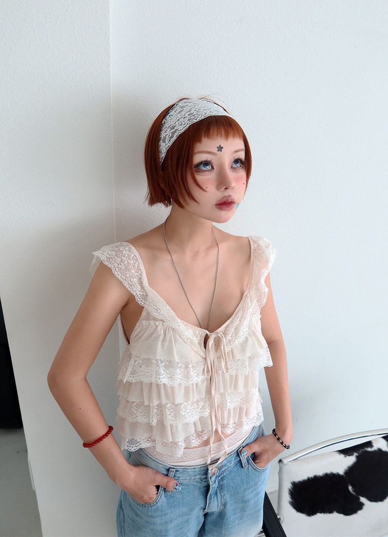 Zero Lace Cancan Frill Blouse