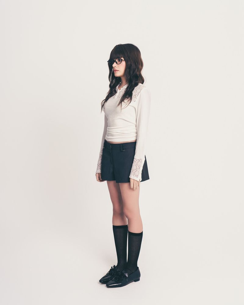 button lace hoodie top long ver. / white