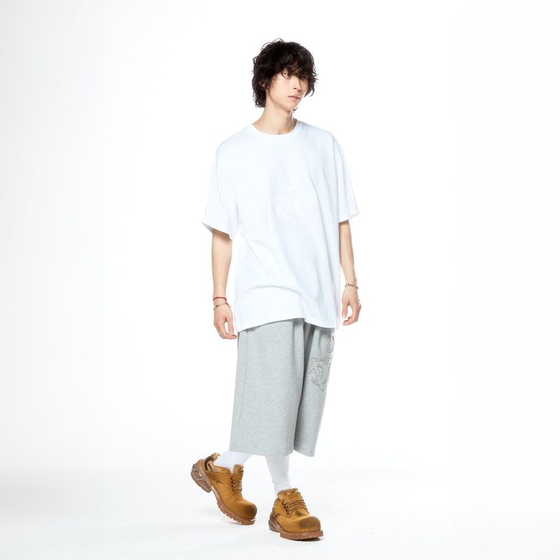 (DUC) Symbol Appliqué T-Shirt White