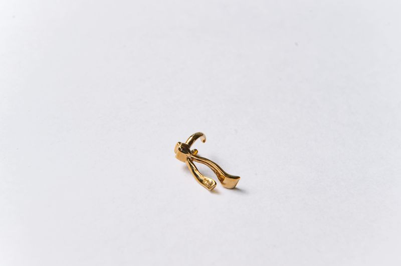 [MADE] Strap ear-cuff (14k gold plated)