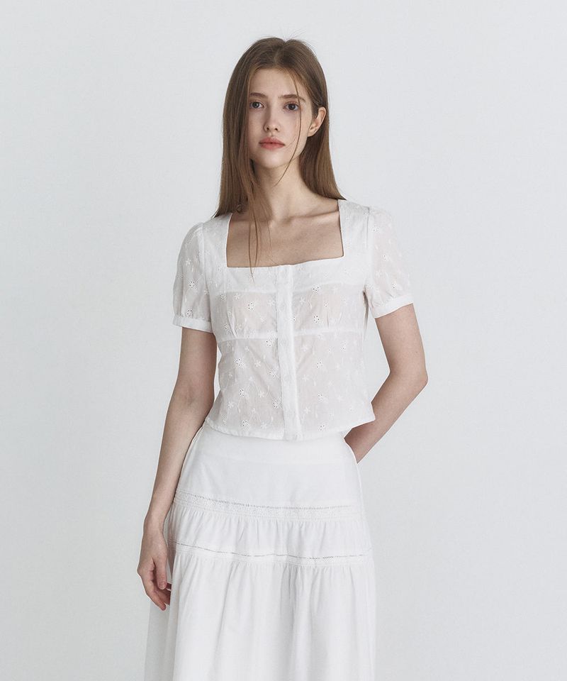 Not your rose（ノットユアローズ）の「Floral square blouse (Ivory)（Tops）」