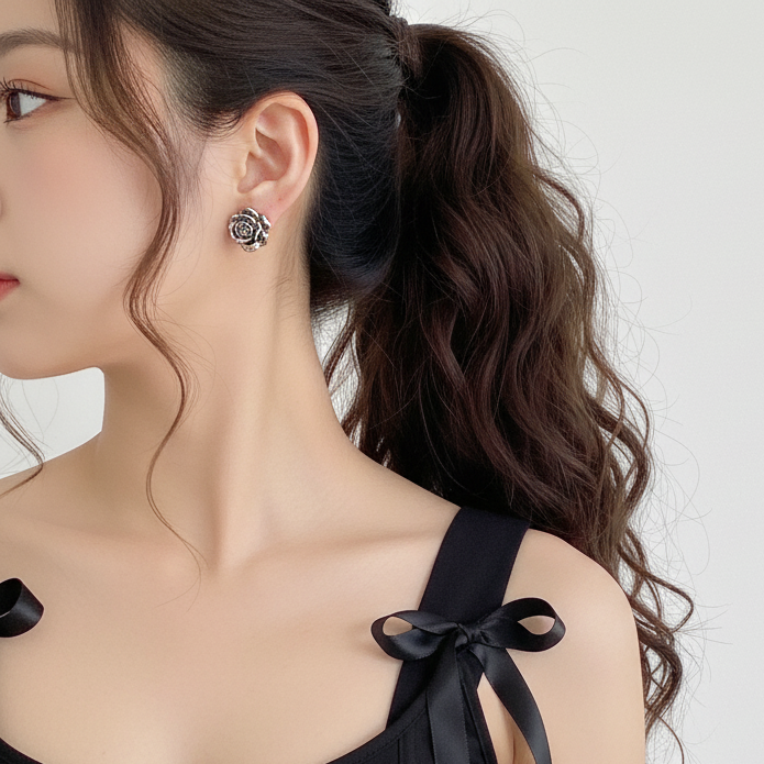 [IVE Yujin Piercing] Metal Rose Piercing - Silver Color