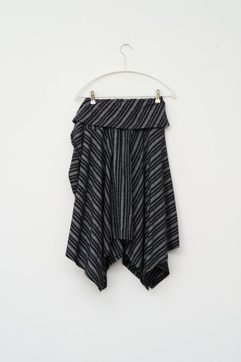 (W) Frin Unbalance Skirt