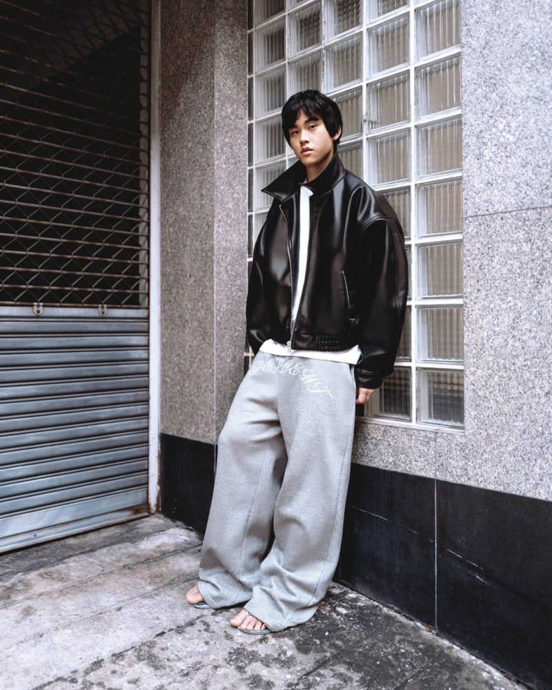 2000 LEATHER JACKET