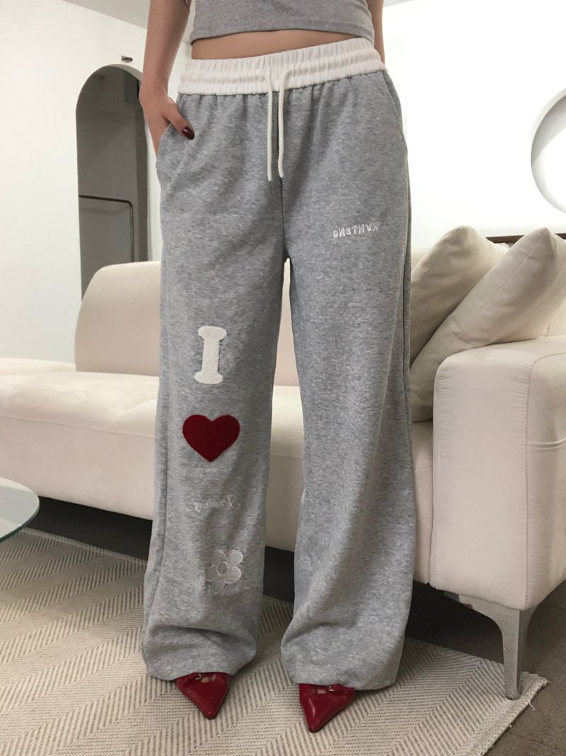 I ♥ Heart patch pants