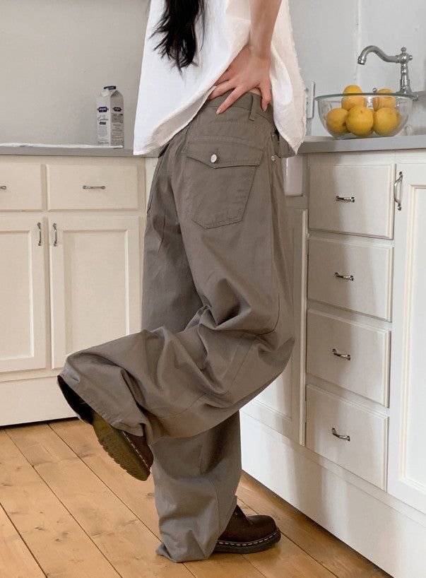 SHOPPERLAND(ショッパーランド)の「Dian Flap Pocket Cotton Balloon Wide Pants (2color)(Pants)」