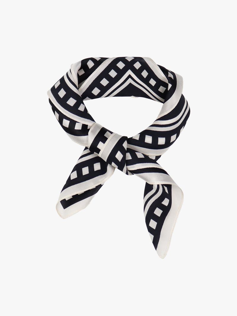 PINK PINEAPPLE(ピンクパイナップル)の「CLASSY SCARF(Fashion Accessories)」