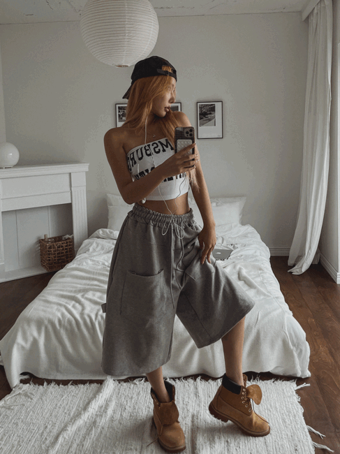 ULAN(ユレン)の「Dido Keyring Reverse Carpenter Bermuda Pants(Pants)」