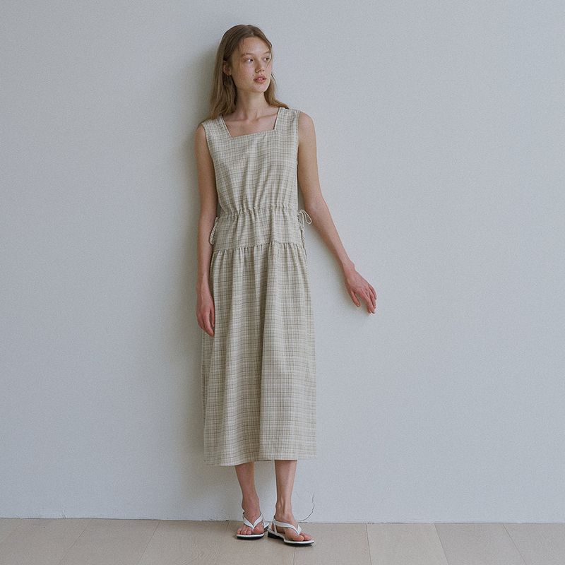 Square check string dress