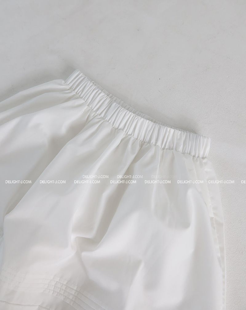 Pure Punching Lace Midi Skirt