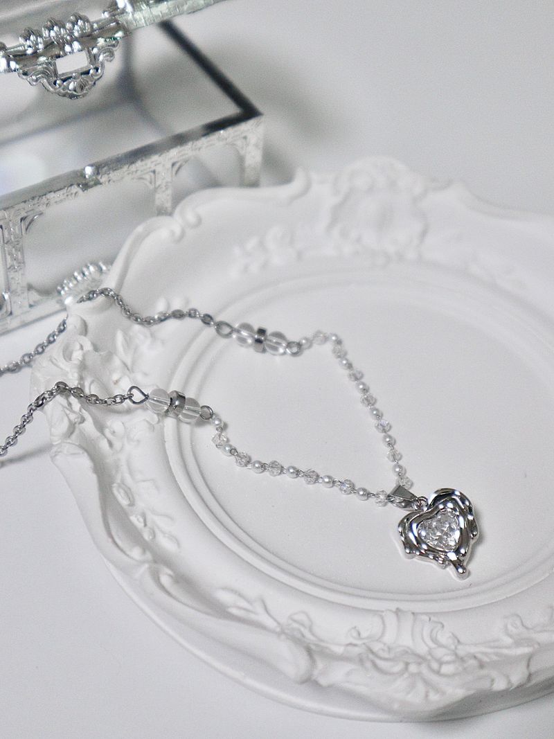 mood heart crystal necklace