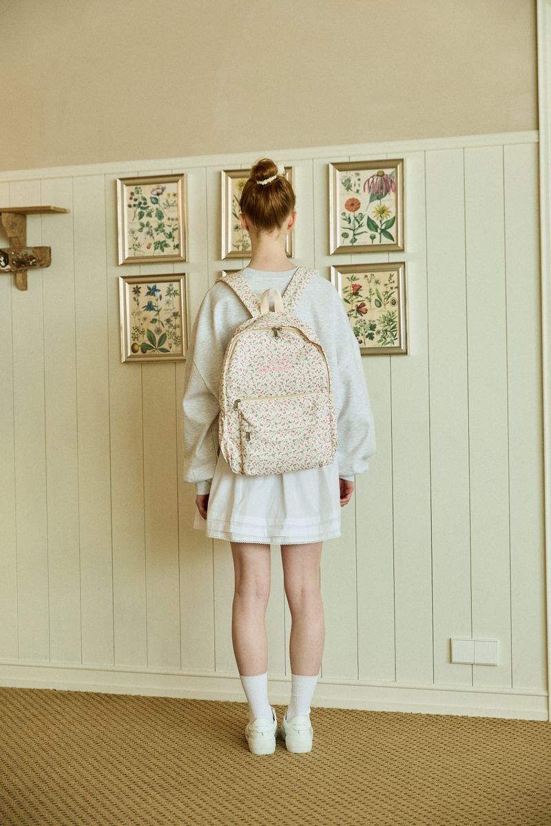 BALLET LETTERING SWEATSHIRT