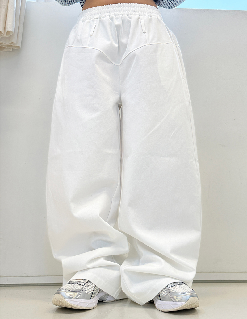 CCORTTI（コルッティ）の「COTTON BELT HOLE POINT🖤🤎🤍 - 3 COLORS（Pants）」