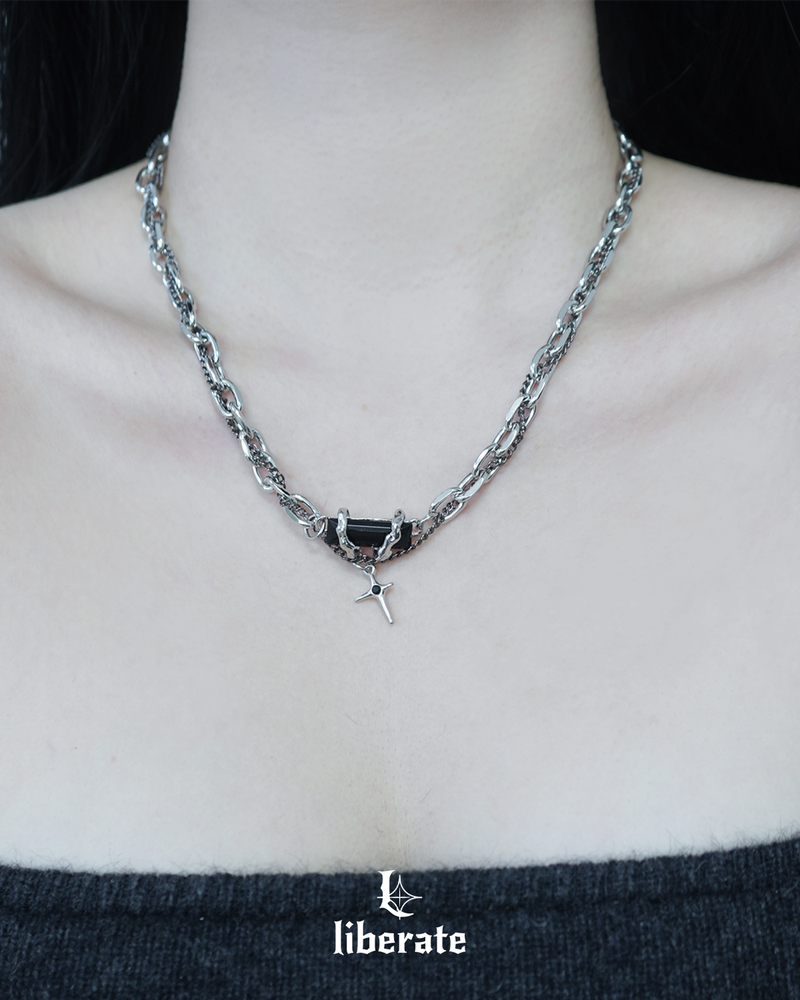  Onyx Cross Chain Necklace - Aespa Winter , Stray Kids Felix, KANG DANIEL Pick