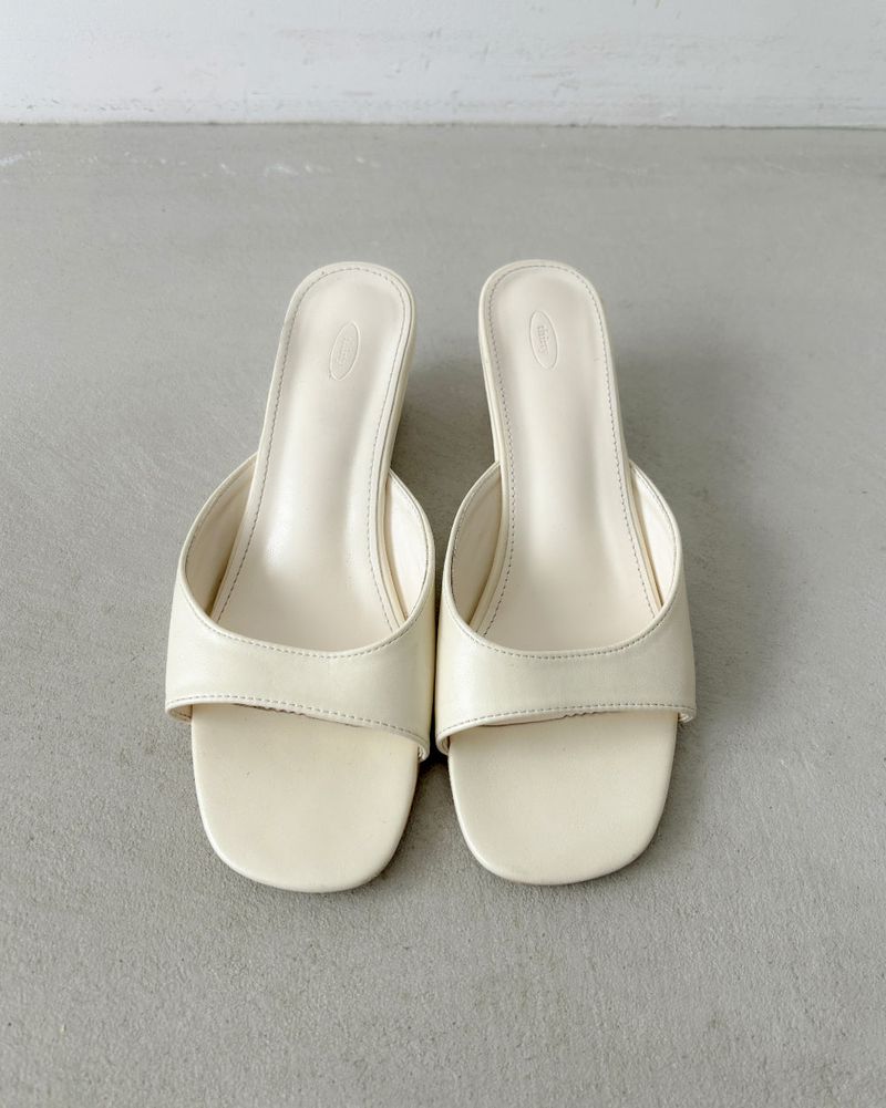 cloudemotion（クラウドエモーション）の「serum wedge cushion square mule（Shoes）」