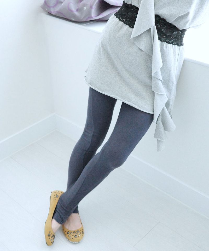eeespace（イースペース）の「 Club E Mini Skirt (Gray)（Skirts）」