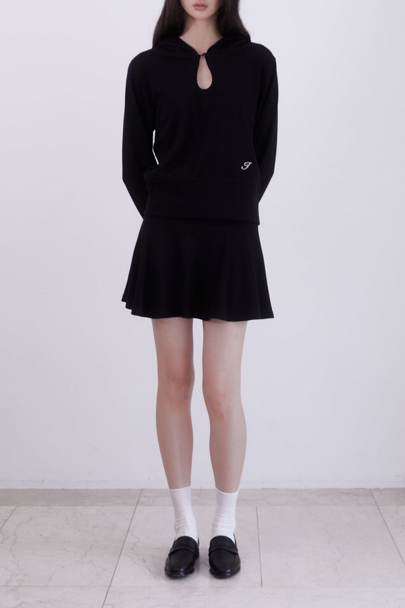 Knit mini flare skirt (BLACK)