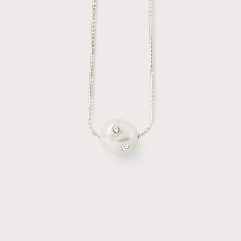 Irregular Polkadots Necklace, white