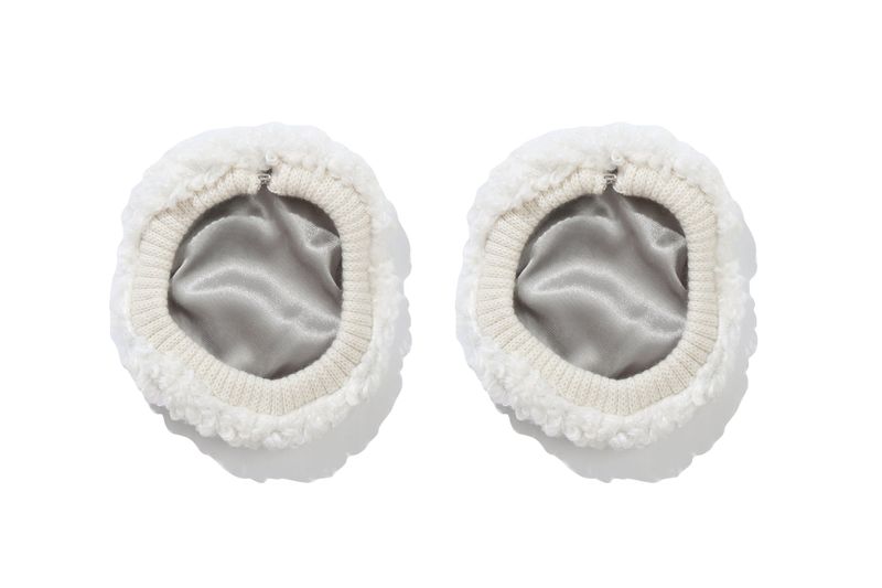 DAISY FLEECE AIRPODS MAX CASE