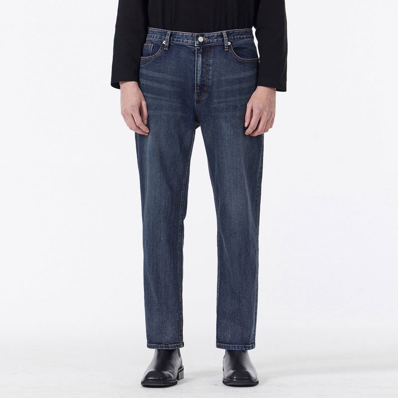 VARZAR(バザール)の「Signature Stud Tapered Crop Fit Denim Pants Dark Indigo(Pants)」