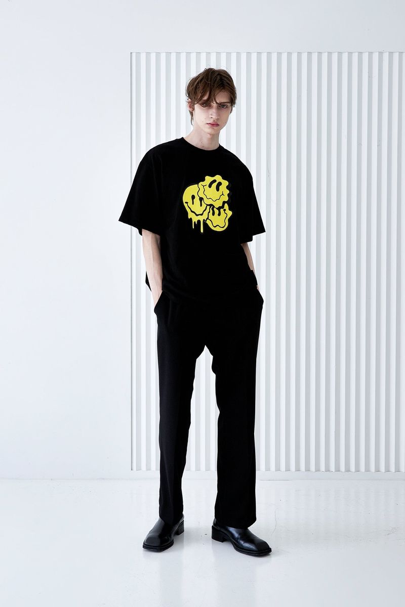MELTING SMILE T-SHIRT BLACK
