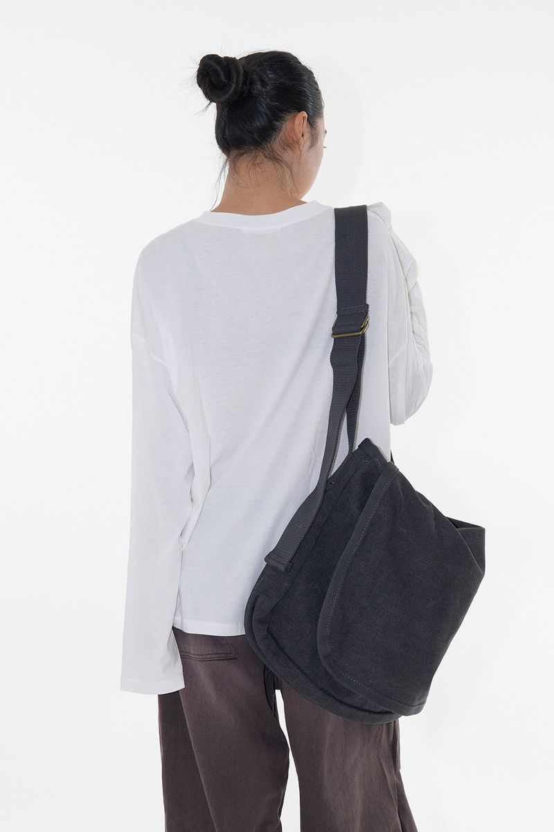 Solid canvas cross bag
