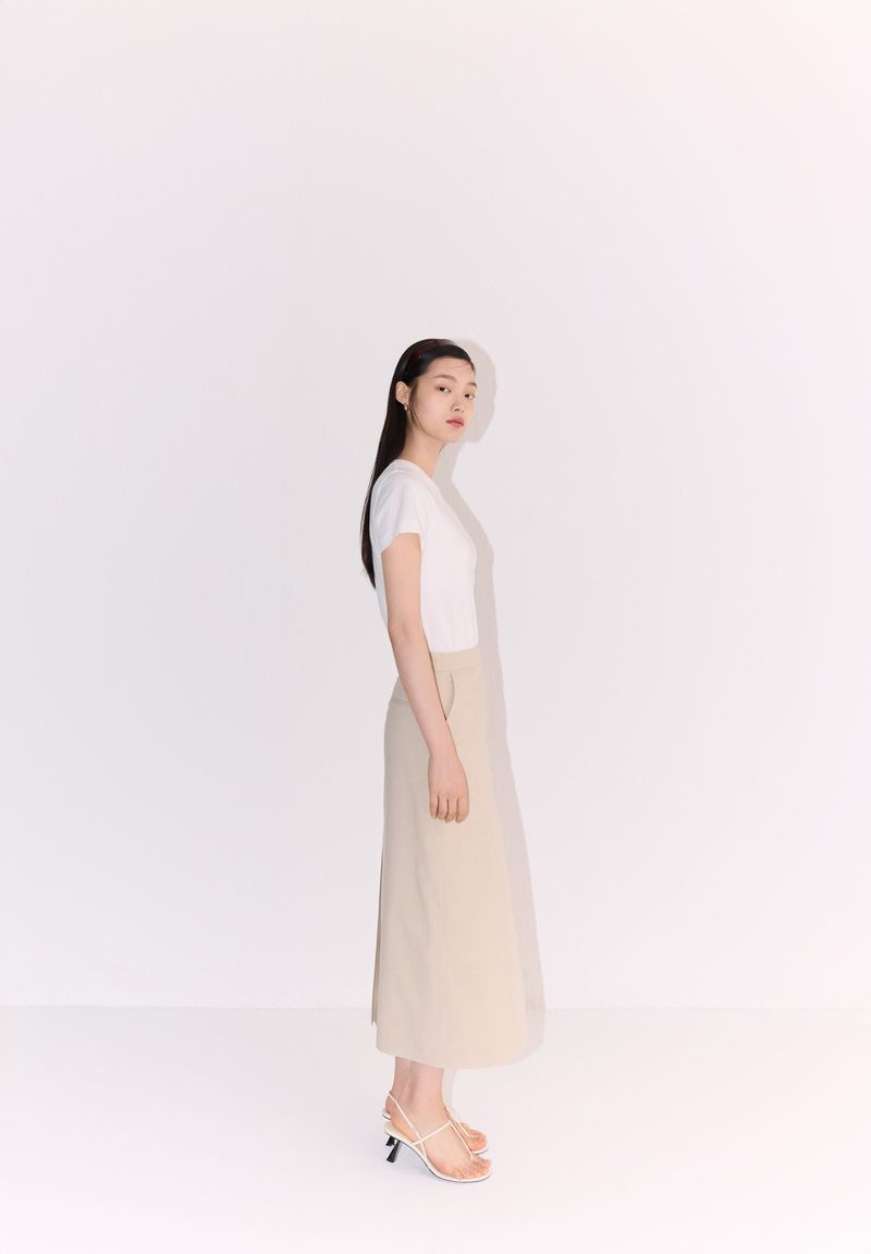 NO.27 SKIRT - BEIGE