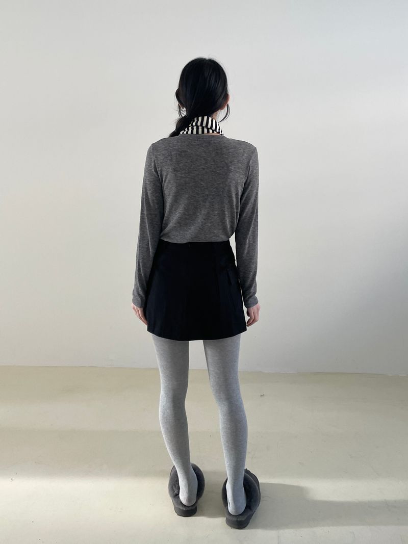 Y2K mini skirt
