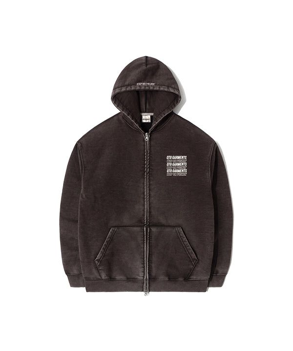 QT8 GARMENTS（キューティーエイトガーメント）の「OC Slogan Washed Zip-up hoodie (Black)（Tops）」