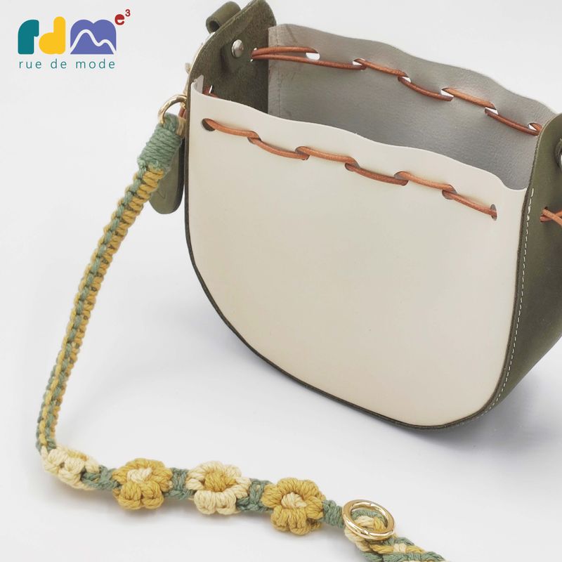 Color-blocking Genuine Leather Drawstring Bag