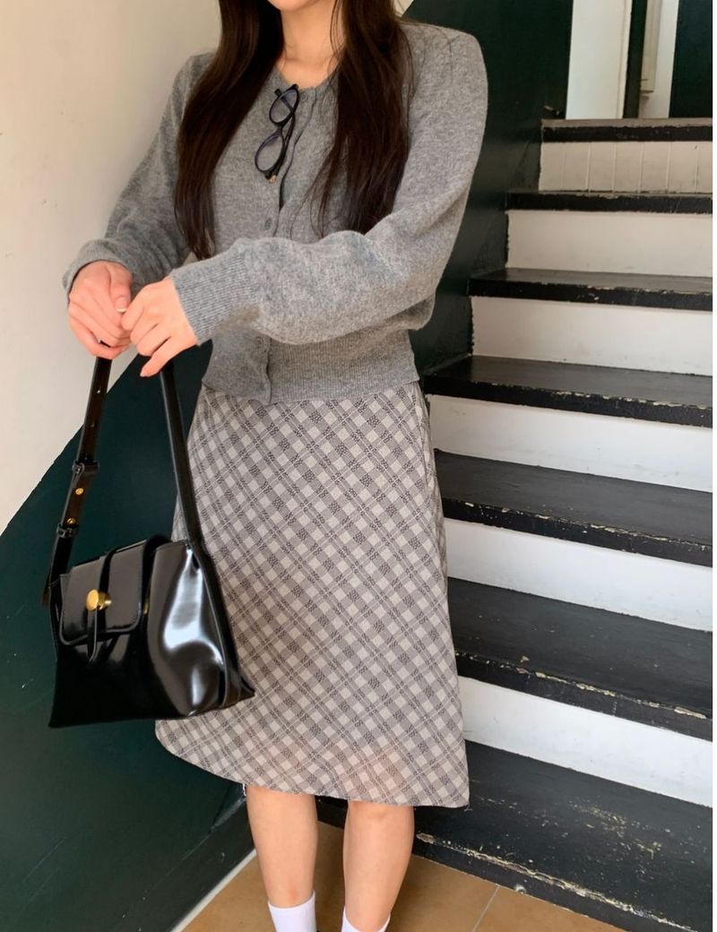 Usally V-neck cardigan
