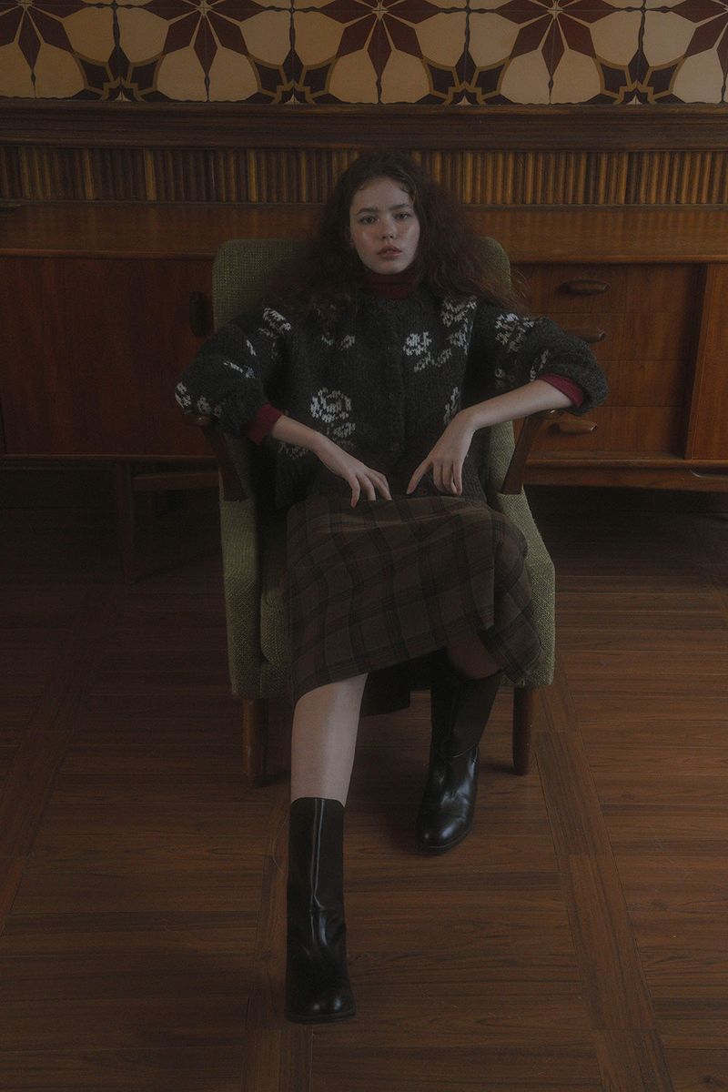 Falling long skirt_check brown