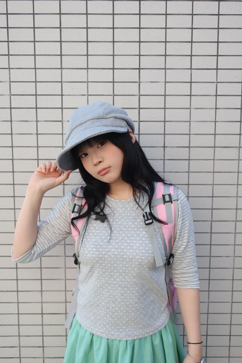 ボタンスリーブTシャツ