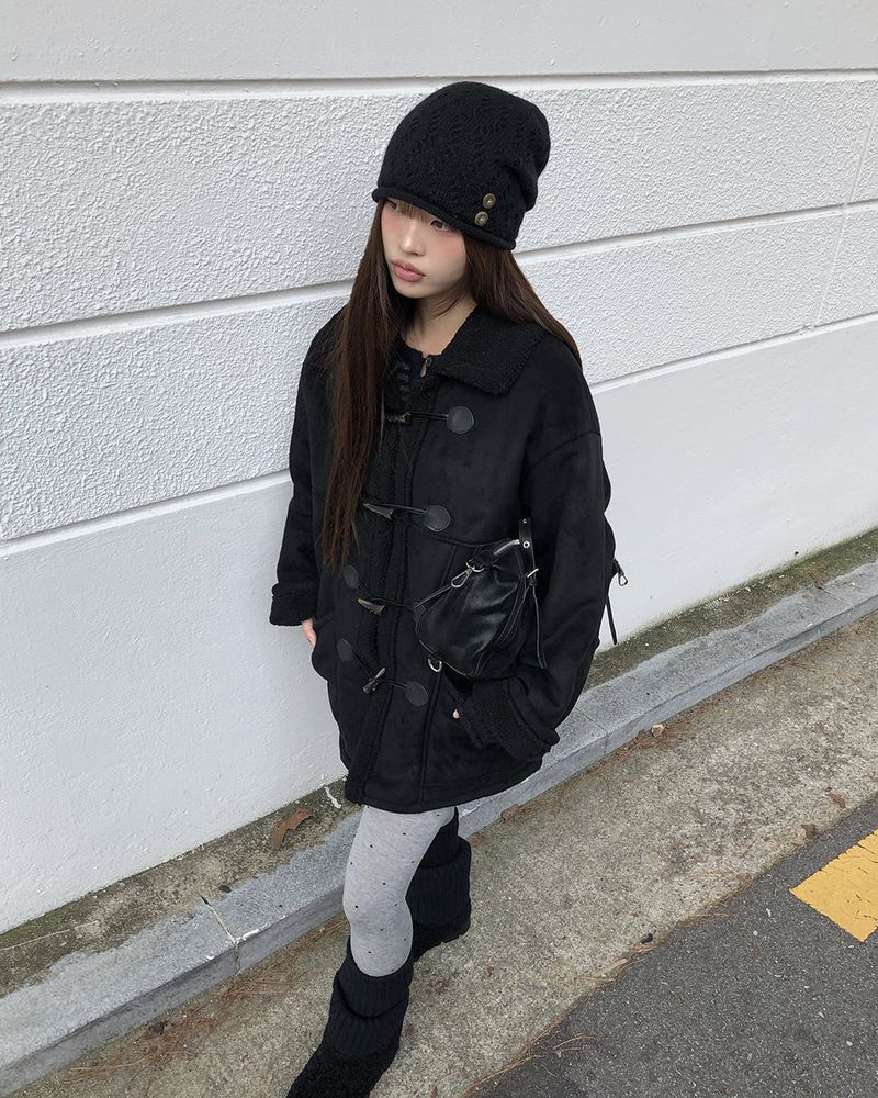WONDER WONDER（ワンダーワンダー）の「Ribin Shearling Toggle Midi Mustang Coat（Jackets/Outerwear）」