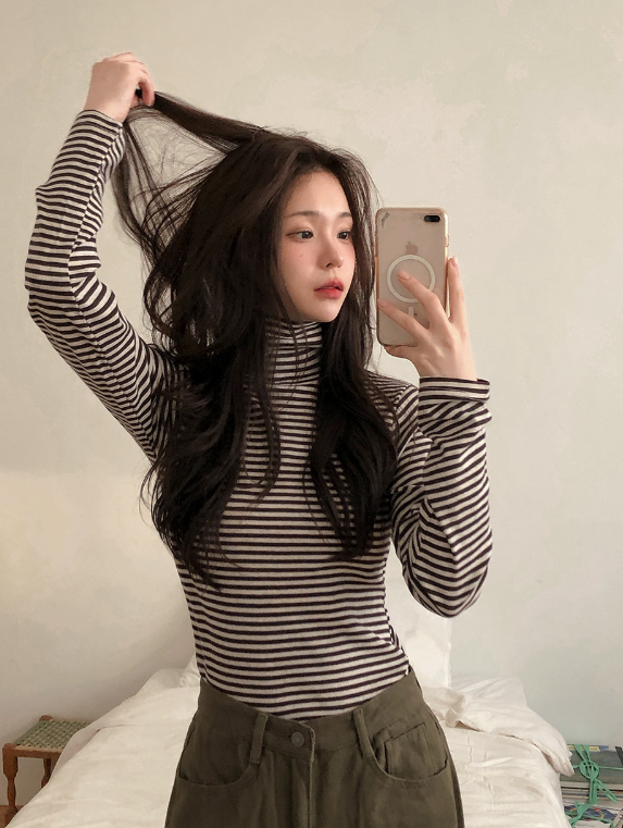 SHOPPERLAND(ショッパーランド)の「Border Slim Layered Warm High Neck T-shirt (4color)(Tops)」