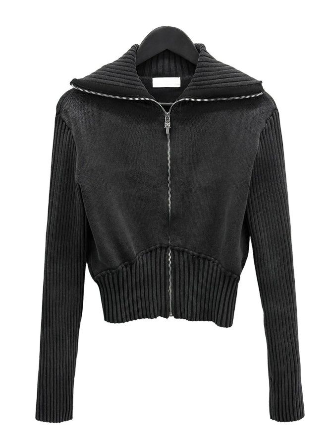 Hard high-neck washed knit zip-up