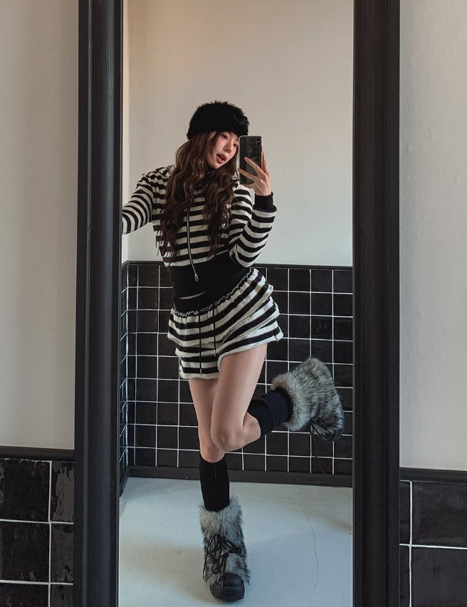 Pierre Stripe Set-up Two-Way Hood Zip-Up