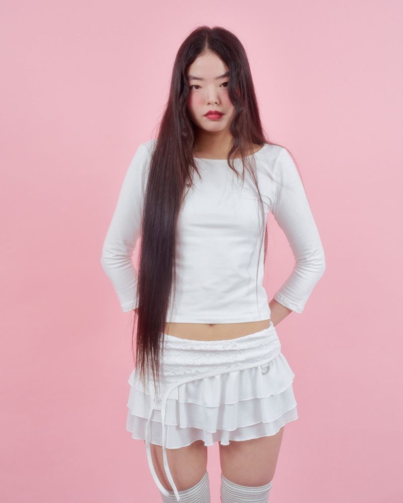 BACK RIBBON STUD T SHIRTS [3colors]