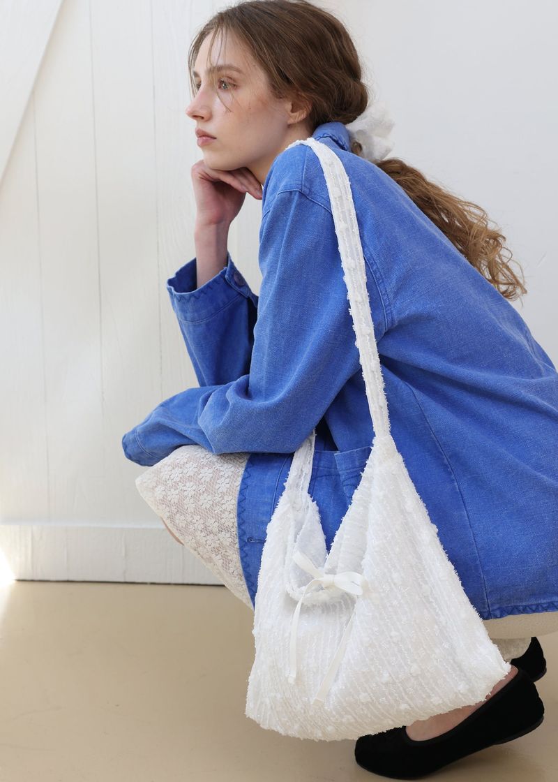 VOOR(ボル)の「Lace Flower Shoulder&Cross Bag_White(Bags)」