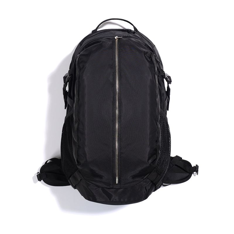 NYLON ZIP SQ BACKPACK (BLACK)