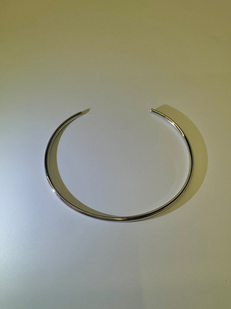 Silver minimal bangle bracelet