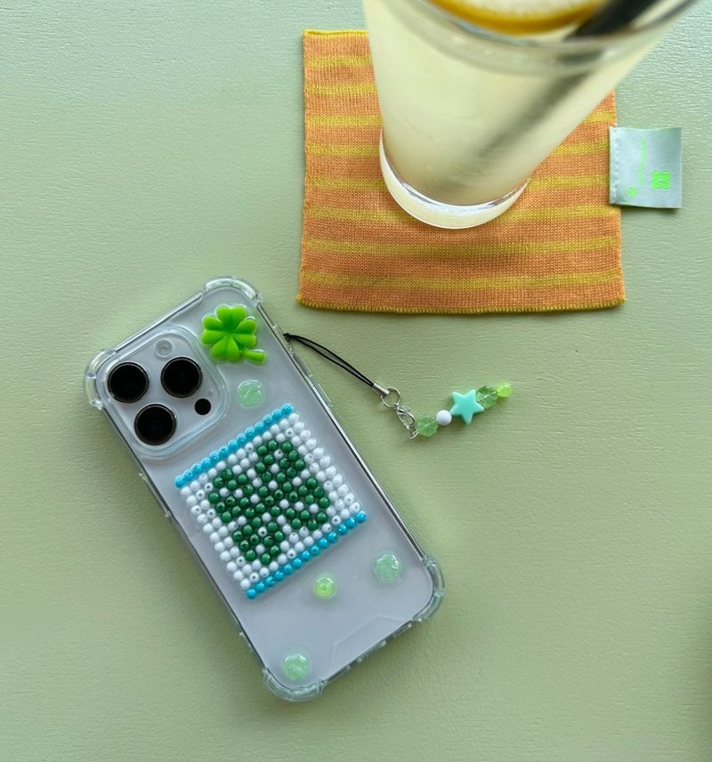 teenlee（ティンリー）の「[made]"ラッキービズ"ケース（スマホグッズ/小物）」