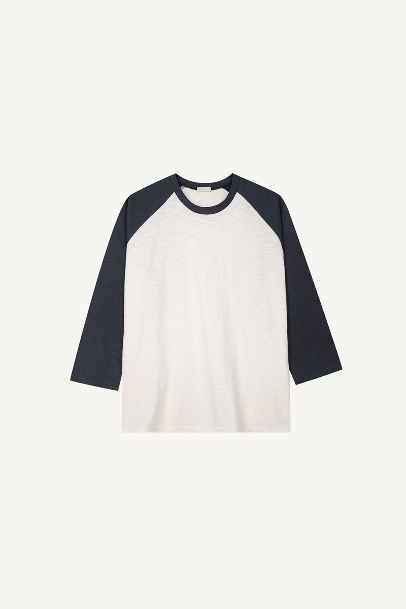 Slub color matching raglan three quarter T-shirt